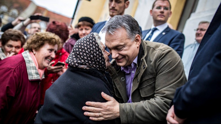 Brutális hírt kaptak a nyugdíjasok, nagyon sok pénzről van szó