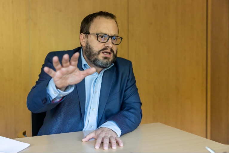 13. havi nyugdíj – Rendkívüli bejelentést tett a Tisza kormány pénzügyminisztere