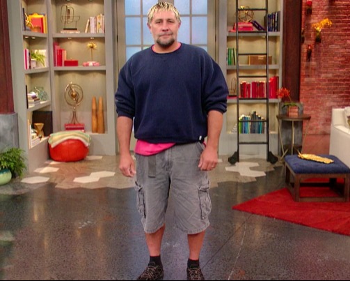 A nő férje 30 évig csak rövidnadrágot viselt – az átváltozás mindenkit lesokkolt!