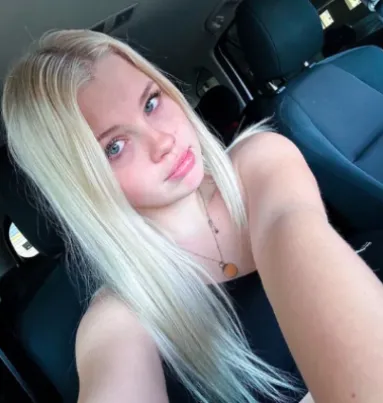 Még csak 14 éves volt, amikor megszülte gyerekét, így élnek 7 év elteltével