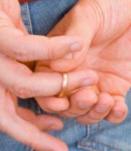 Ez a megcsalás legbiztosabb jele a szakértő szerint: bár jobban odafigyeltek volna rá!